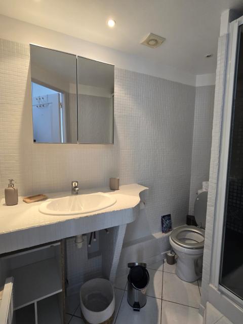 Location appartement T2 Marseille 07 - Photo 4