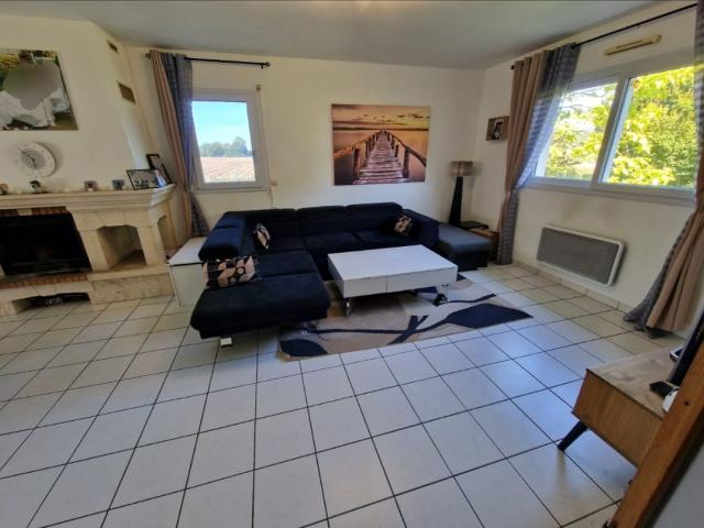 Location maison F9 La Cerlangue - Photo 5