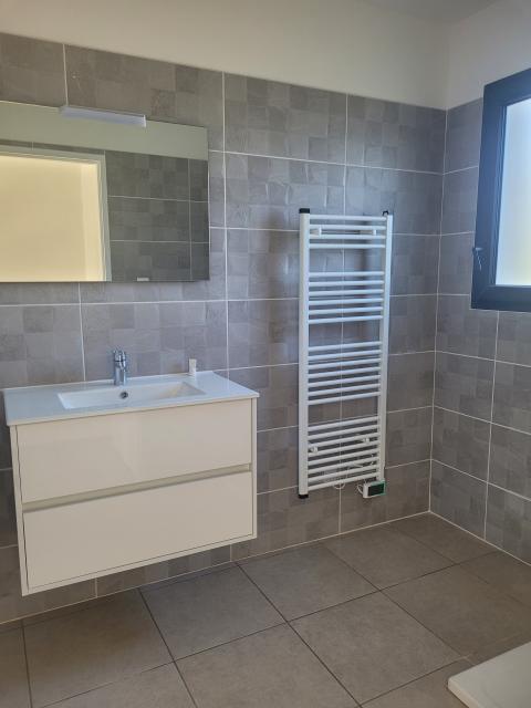 Location appartement T3 St Maximin la Ste Baume - Photo 3
