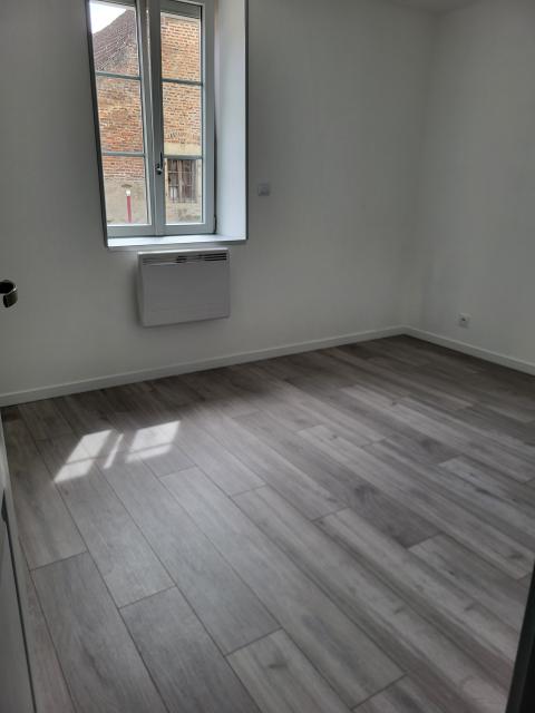 Location appartement T3 Chaussin - Photo 3