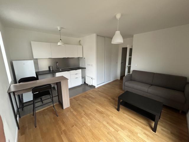 Location studio Joinville le Pont - Photo 2