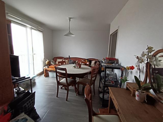 Location appartement T1 Trappes - Photo 2