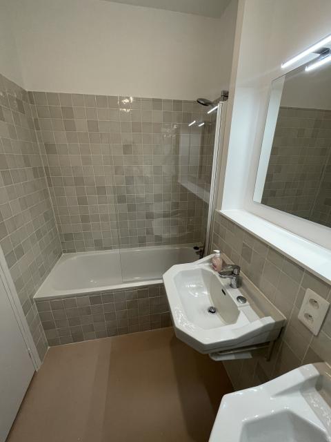Location appartement T4 La Madeleine - Photo 7