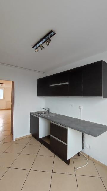Location appartement T3 St Etienne - Photo 2