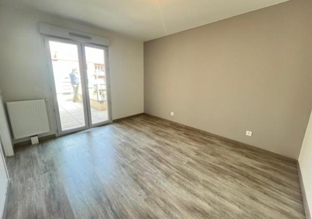Location appartement T2 St Etienne - Photo 4