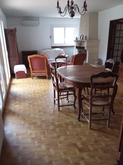 Location maison F5 Nimes - Photo 2