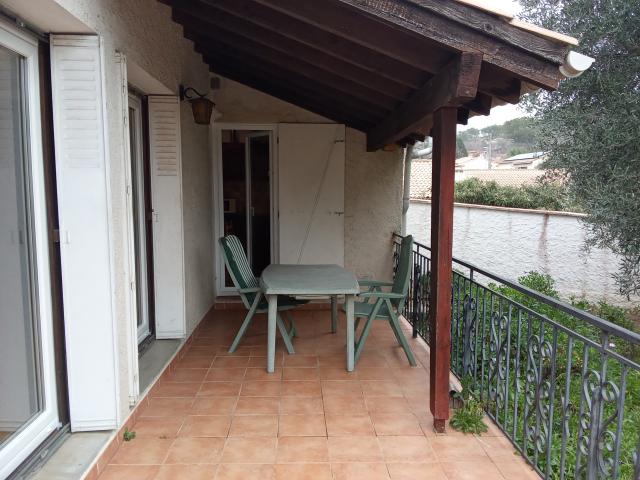 Location maison F5 Nimes - Photo 3