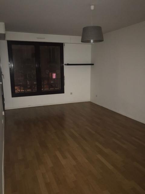 Location appartement T2 Asnieres sur Seine - Photo 2