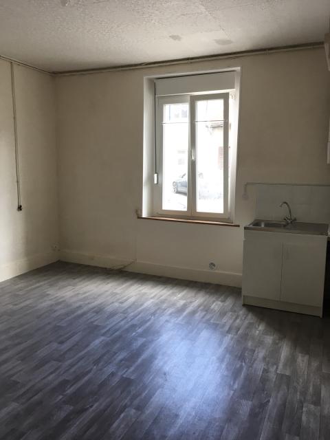 Location appartement T1 Tronville en Barrois - Photo 3