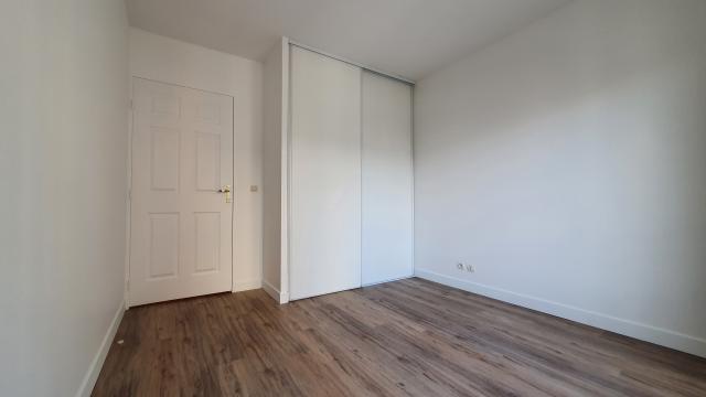 Location appartement T2 Asnieres sur Seine - Photo 4