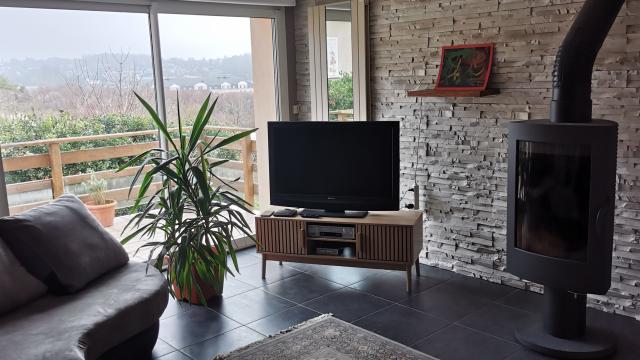 Location maison F7 Chatellerault - Photo 2
