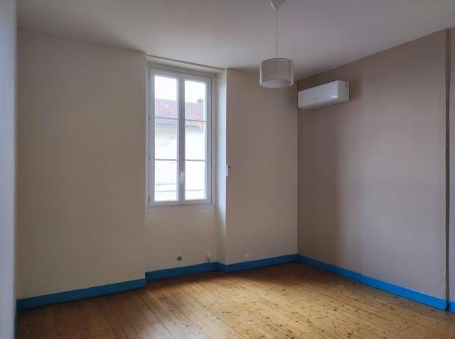 Location maison F3 St Yzan de Soudiac - Photo 4