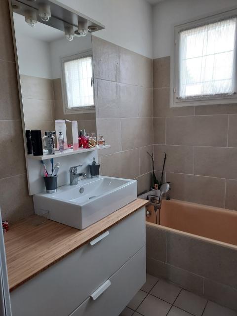 Location maison F4 Reventin Vaugris - Photo 3