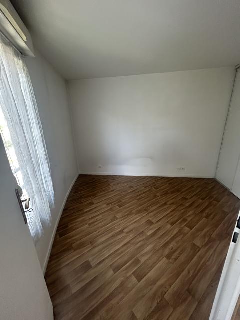 Location appartement T2 Le Blanc Mesnil - Photo 7
