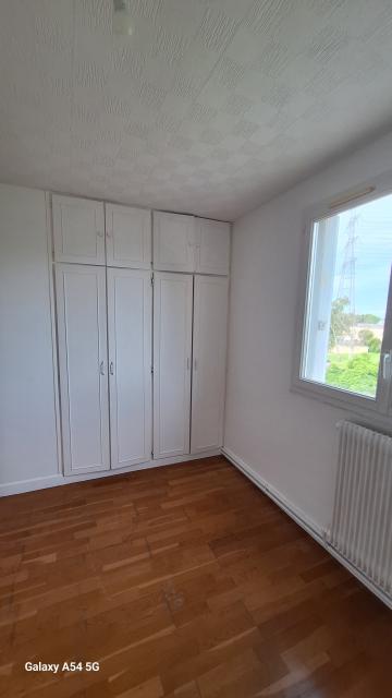 Location appartement T4 Igny - Photo 4