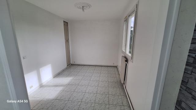 Location appartement T4 Igny - Photo 7
