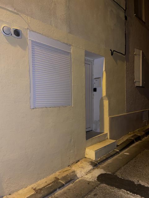 Location studio Marseille 13 - Photo 3