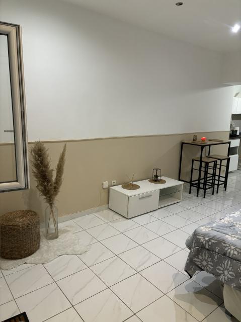 Location studio Marseille 13 - Photo 4