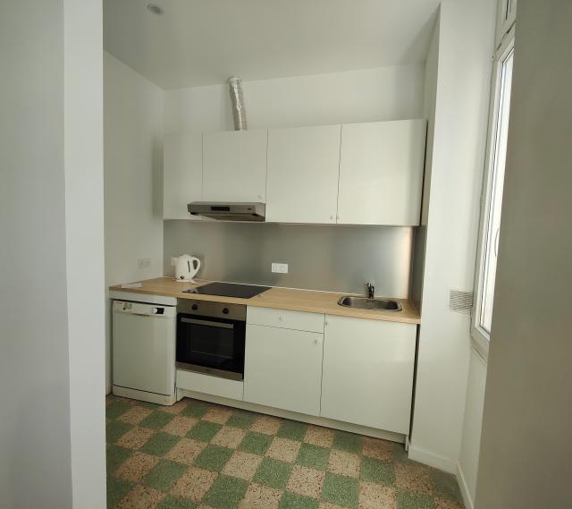 Location appartement T2 Marseille 04 - Photo 4