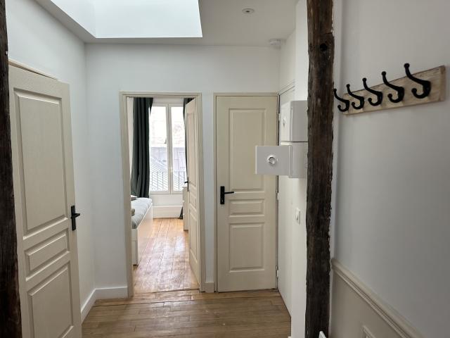 Location appartement T2 Paris 10 - Photo 3