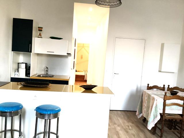 Location appartement T2 Marseille 02 - Photo 8