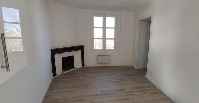 Location appartement T2 Lunel - Photo 2