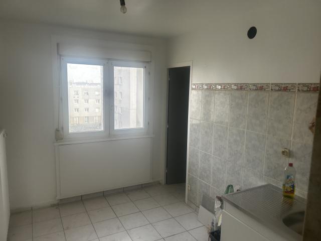 Location appartement T3 La Chapelle St Luc - Photo 4