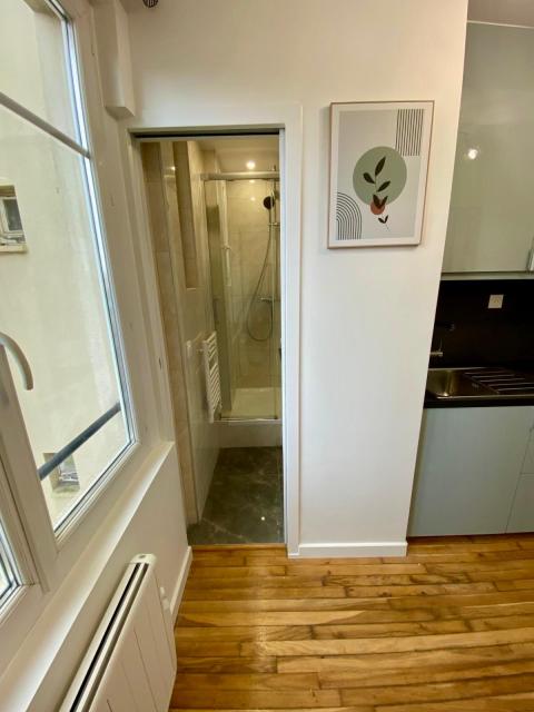 Location appartement T2 Paris 18 - Photo 3