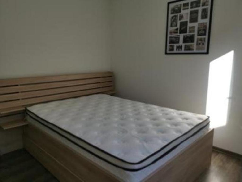 Location chambre Ecouflant - Photo 2
