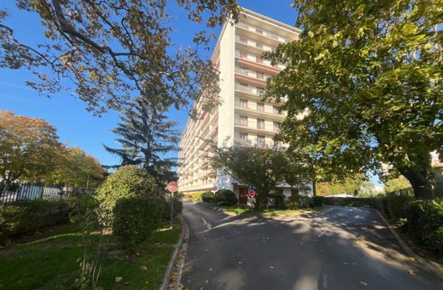 Location appartement T1 Reims - Photo 9