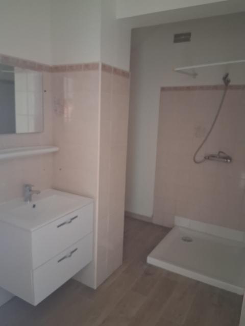 Location appartement T3 Palau Del Vidre - Photo 2