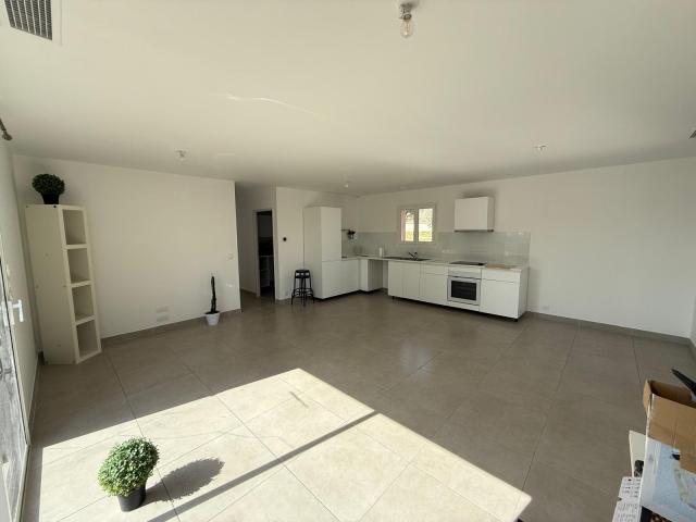 Location maison F3 Reillanne - Photo 2