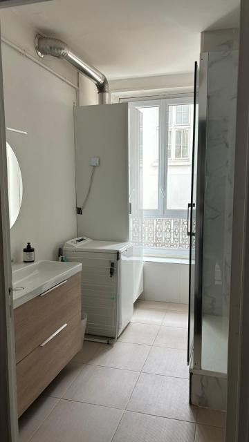 Location appartement T2 Paris 14 - Photo 8