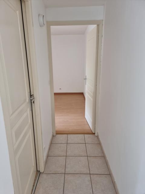 Location appartement T2 Figeac - Photo 5