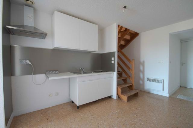 Location appartement T3 Sauveterre - Photo 2