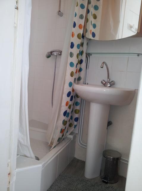 Location studio St Etienne - Photo 5