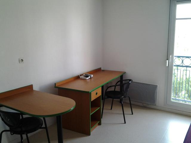 Location studio St Etienne - Photo 4