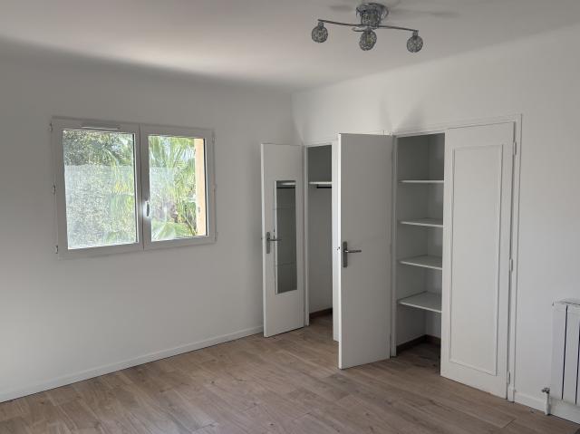 Location appartement T5 St Raphael - Photo 9