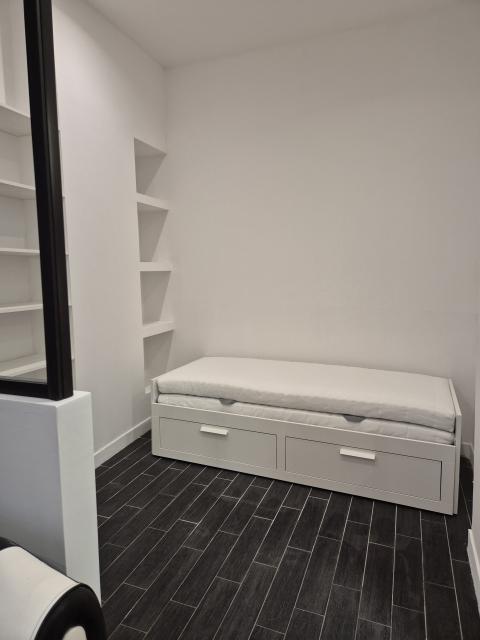 Location studio Marseille 02 - Photo 6