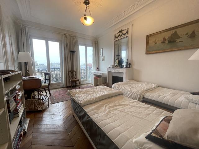 Location appartement T4 Paris 05 - Photo 8