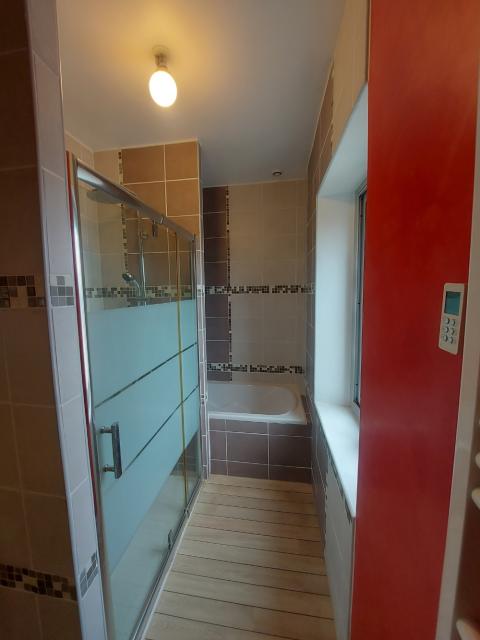 Location maison F3 La Rochelle - Photo 2