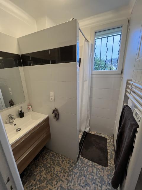 Location maison F5 Villeneuve sur Yonne - Photo 4