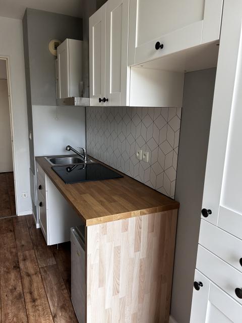 Location appartement T2 Sens - Photo 2