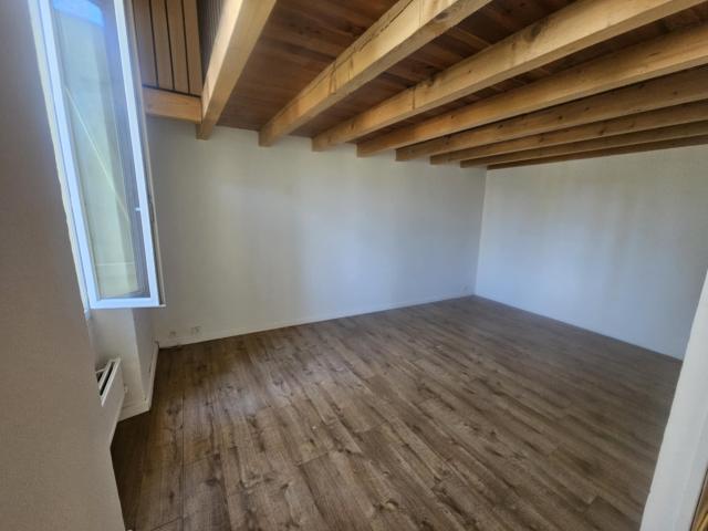 Location maison F5 Pelissanne - Photo 3