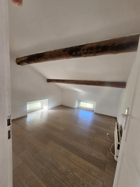 Location maison F5 Pelissanne - Photo 5