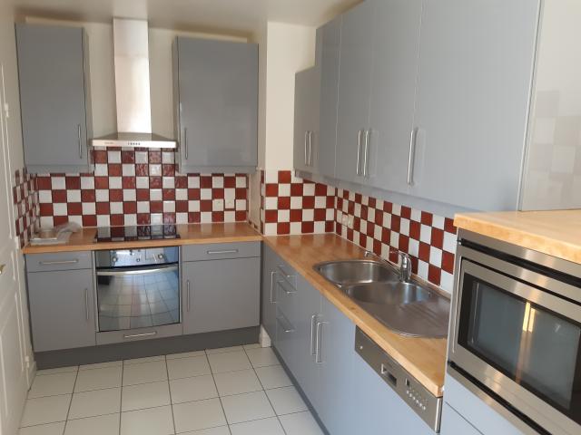 Location appartement T6 Courbevoie - Photo 4