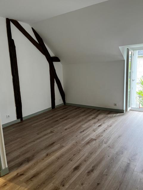 Location maison F6 Seuilly - Photo 6