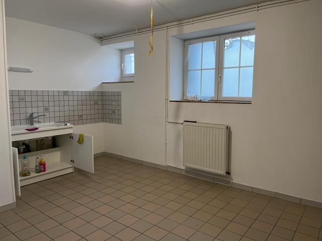 Location maison F6 Seuilly - Photo 7