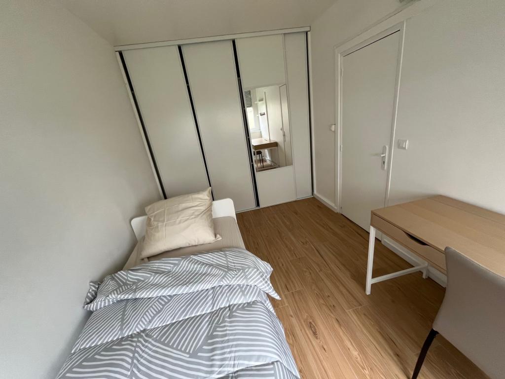 Location chambre L'Hay les Roses - Photo 1