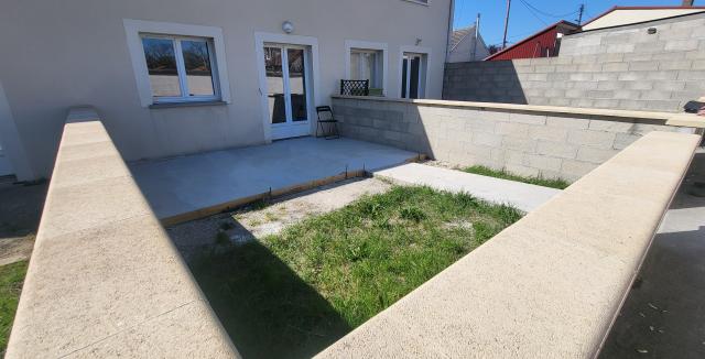 Location studio Villeneuve le Roi - Photo 2